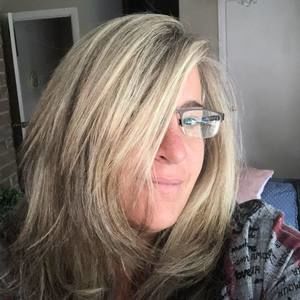 Meet your Posher, Janet